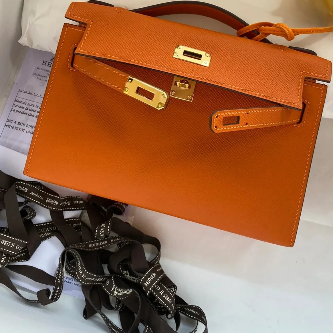 Hermes Kelly Pochette Top Handle Bag / Orange Epsom Gold Hardware - Image 3