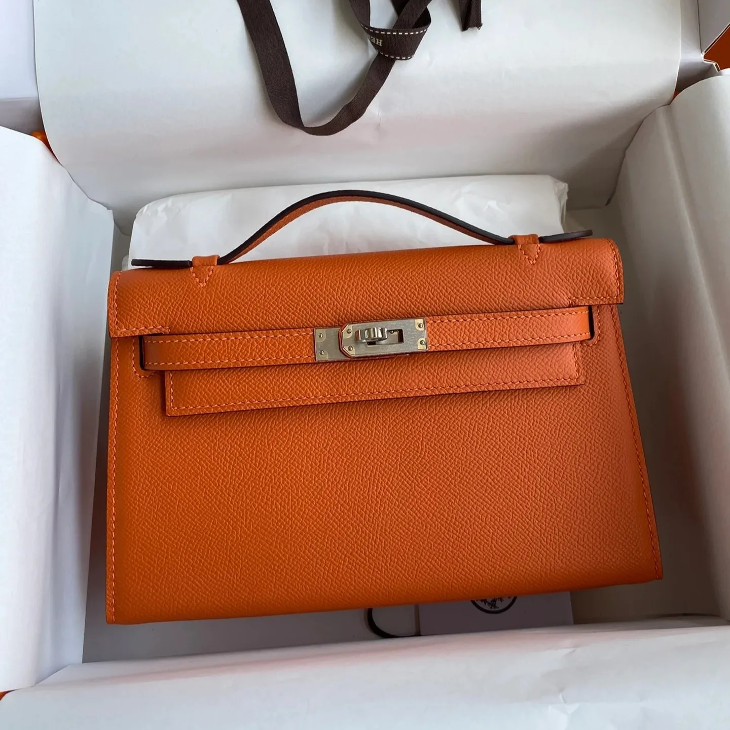 Alternative view of Hermes Kelly Pochette Top Handle Bag / Orange Epsom Palladium Hardware