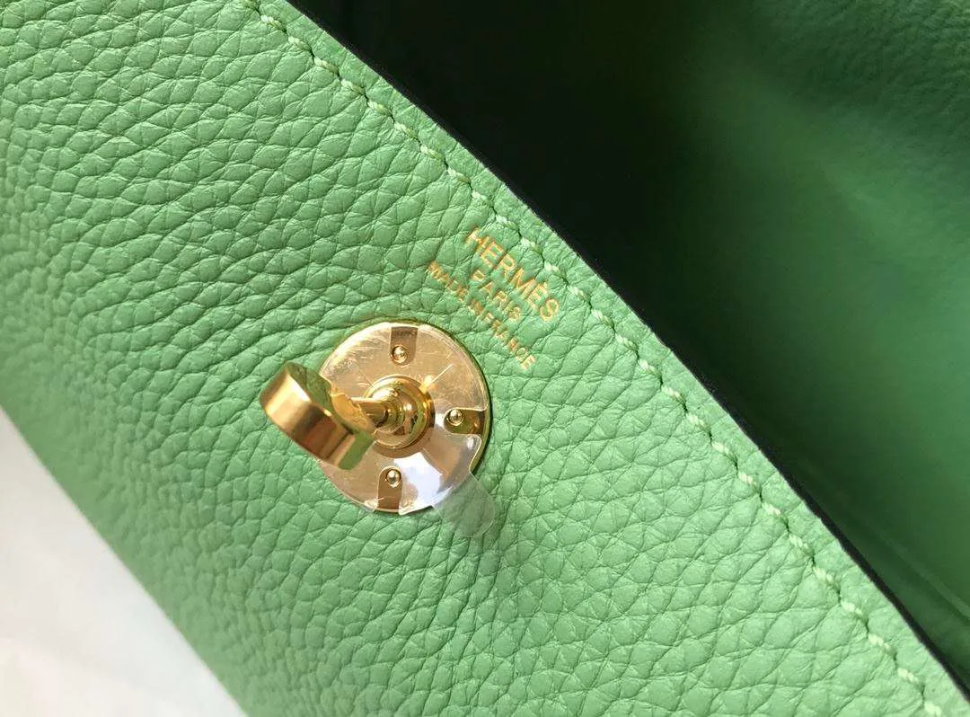 Alternative view of Hermes Lindy Mini Green /