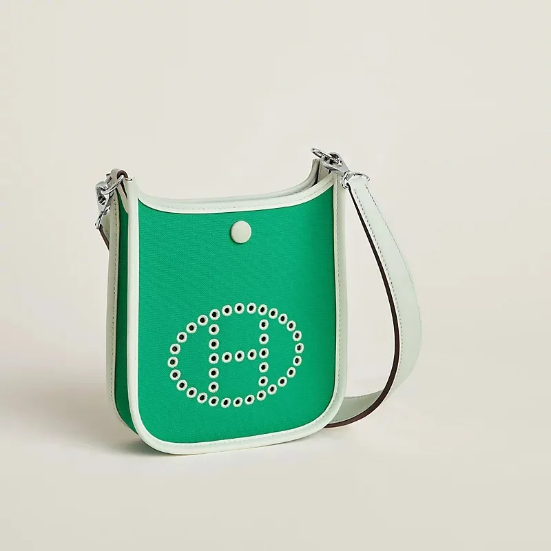 Alternative view of Hermes Neo Evelyne 16 Shoulder Bag / Green Palladium Hardware