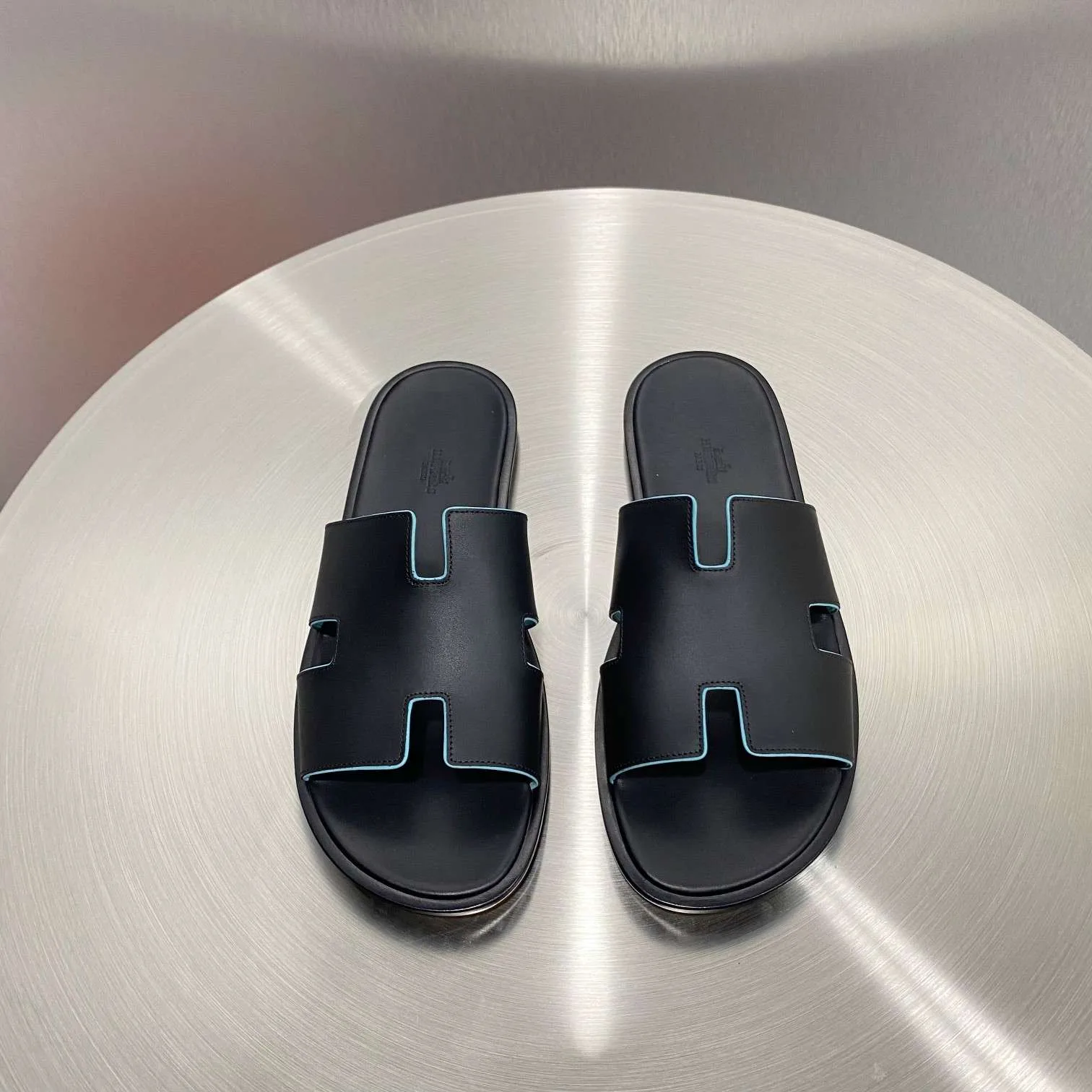 Hermes Oran Sandal Black - Image 7