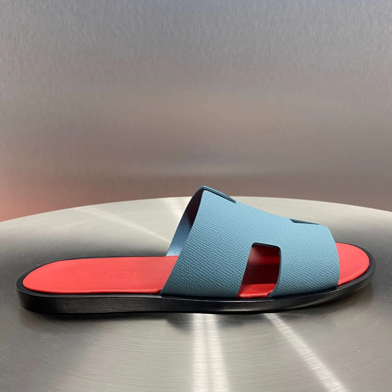 Alternative view of Hermes Oran Sandal Jade Green