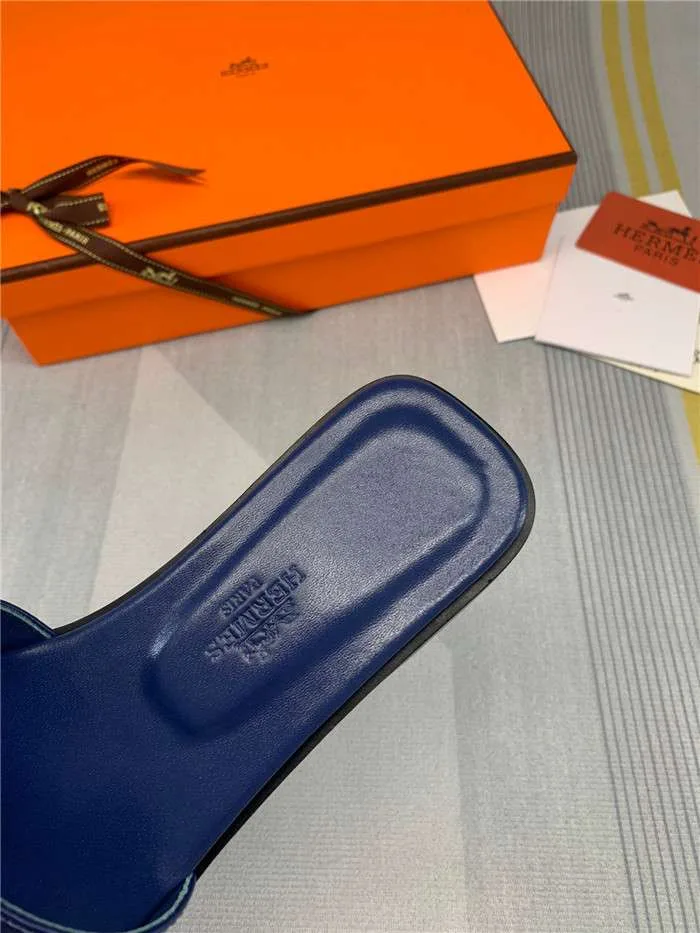 Alternative view of Hermes Oran Sandal Dark Blue