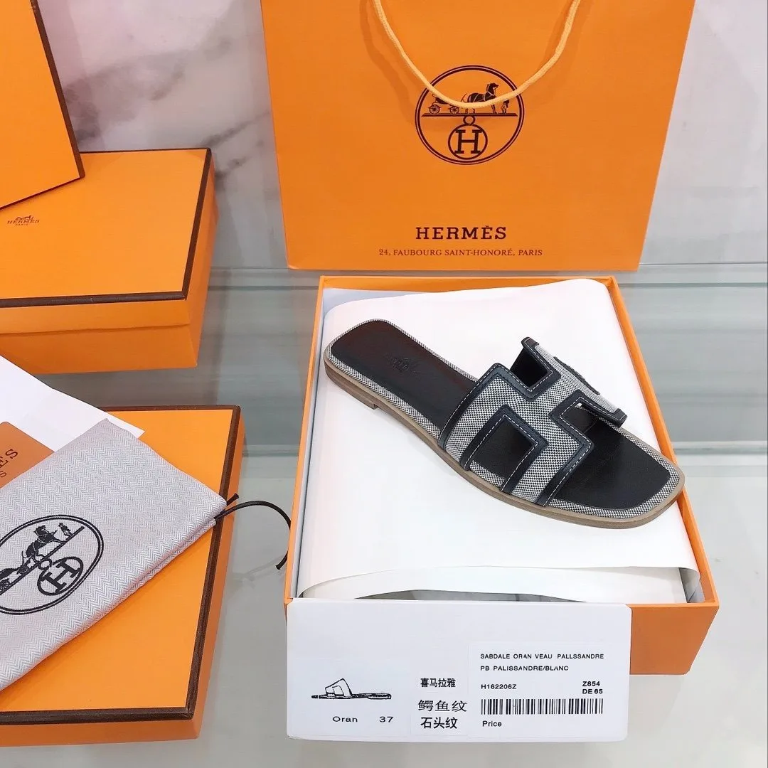 Hermes Oran Sandal Black/Silver , Womens Shoes - Image 4