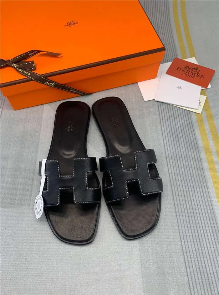 Hermes Oran Sandal Black - Image 7