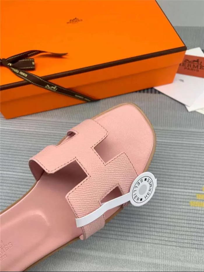 Alternative view of Hermes Oran Sandal Pink