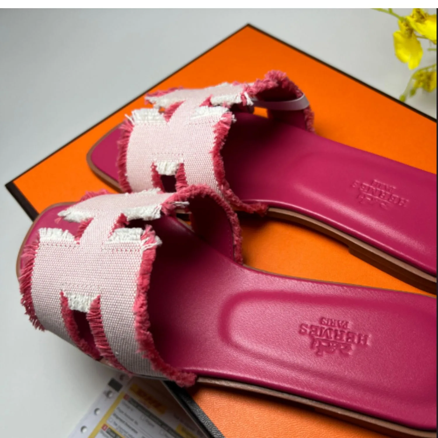 Hermes Oran Sandal Pink - Image 3