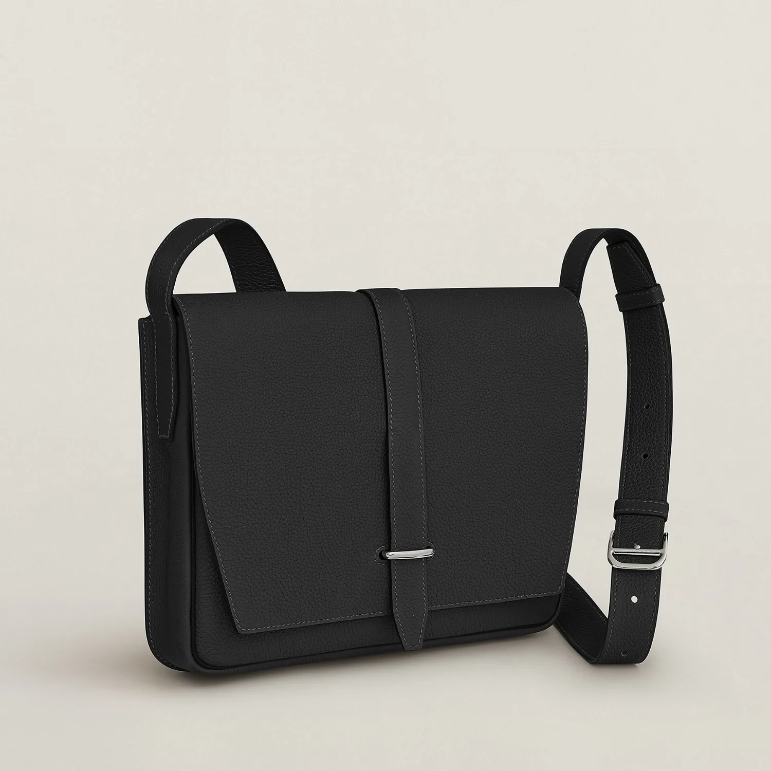 Hermes Steve Light Junior Messenger Crossbody Bag / Noir Silver Hardware - Image 4