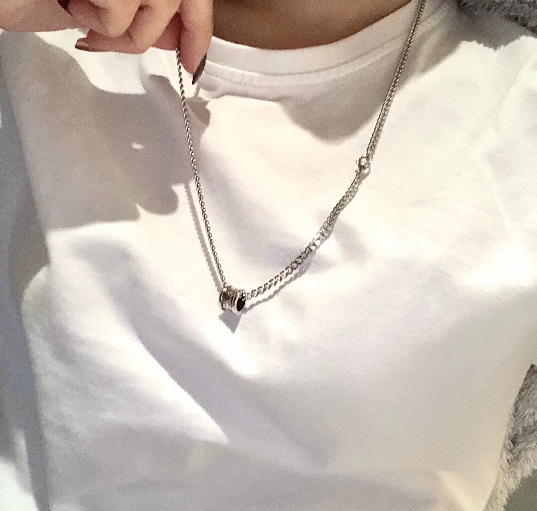 Gucci Hollow Waist Necklace Silver - Image 5