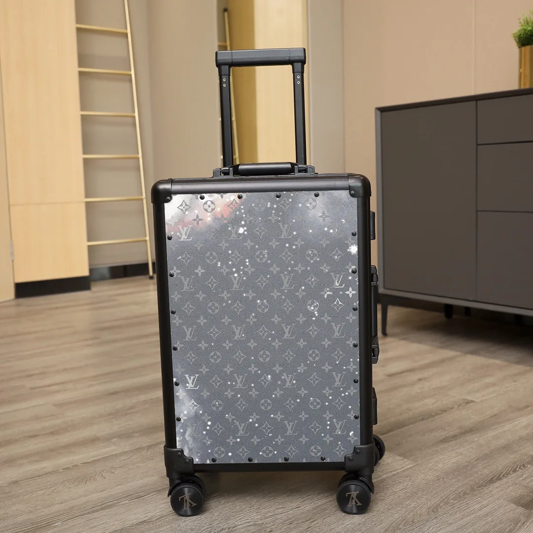 Louis Vuitton Horizon 55 Suitcase / Blue Black Hardware - Image 3
