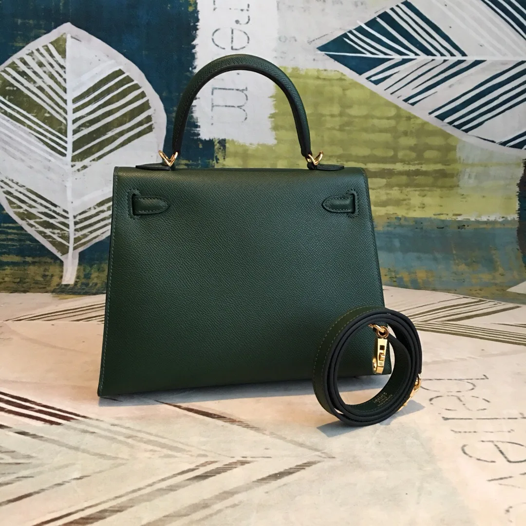 Alternative view of Hermes Kelly Red Gold Toned Hardware /