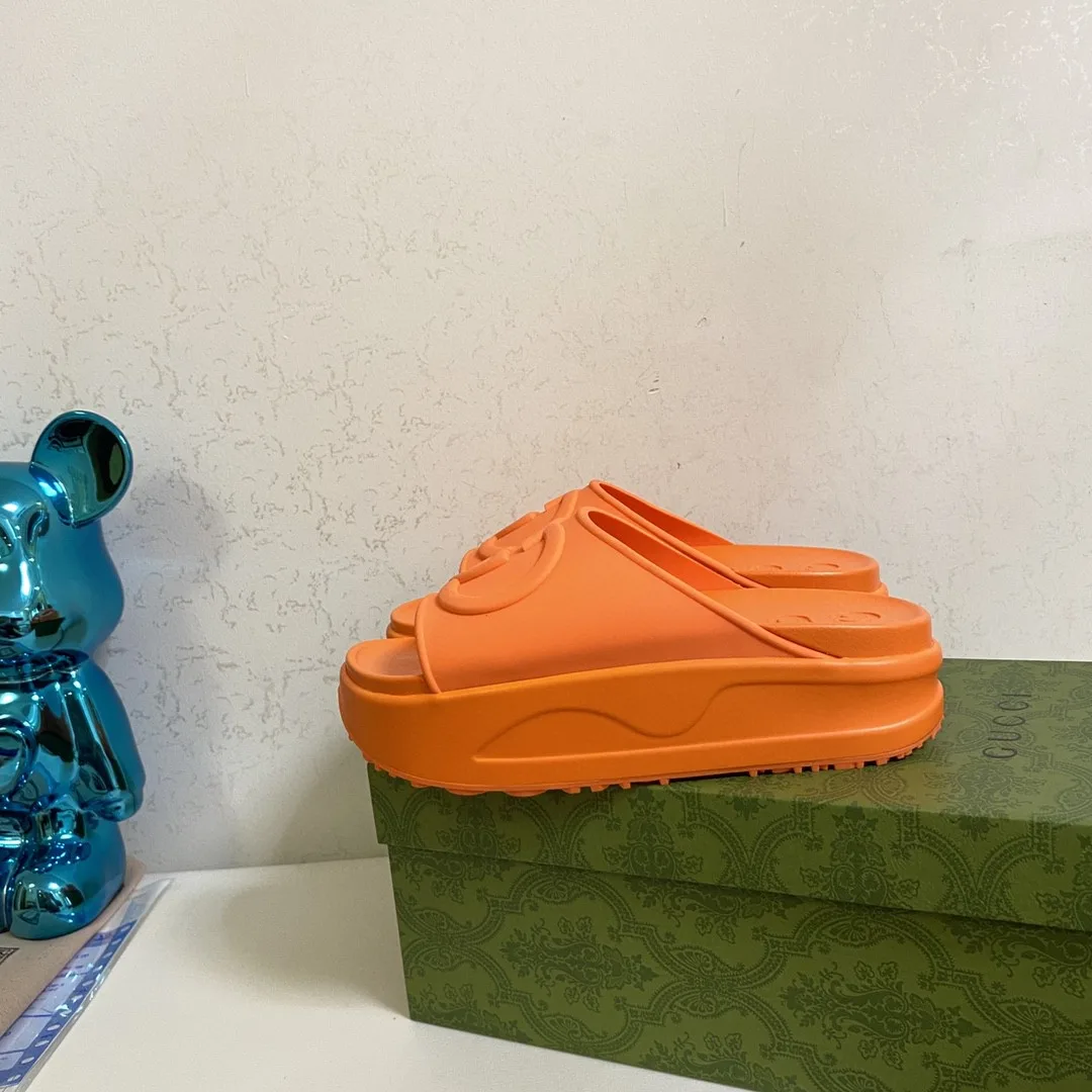Gucci Interlocking G Slide Sandal Orange - Image 7