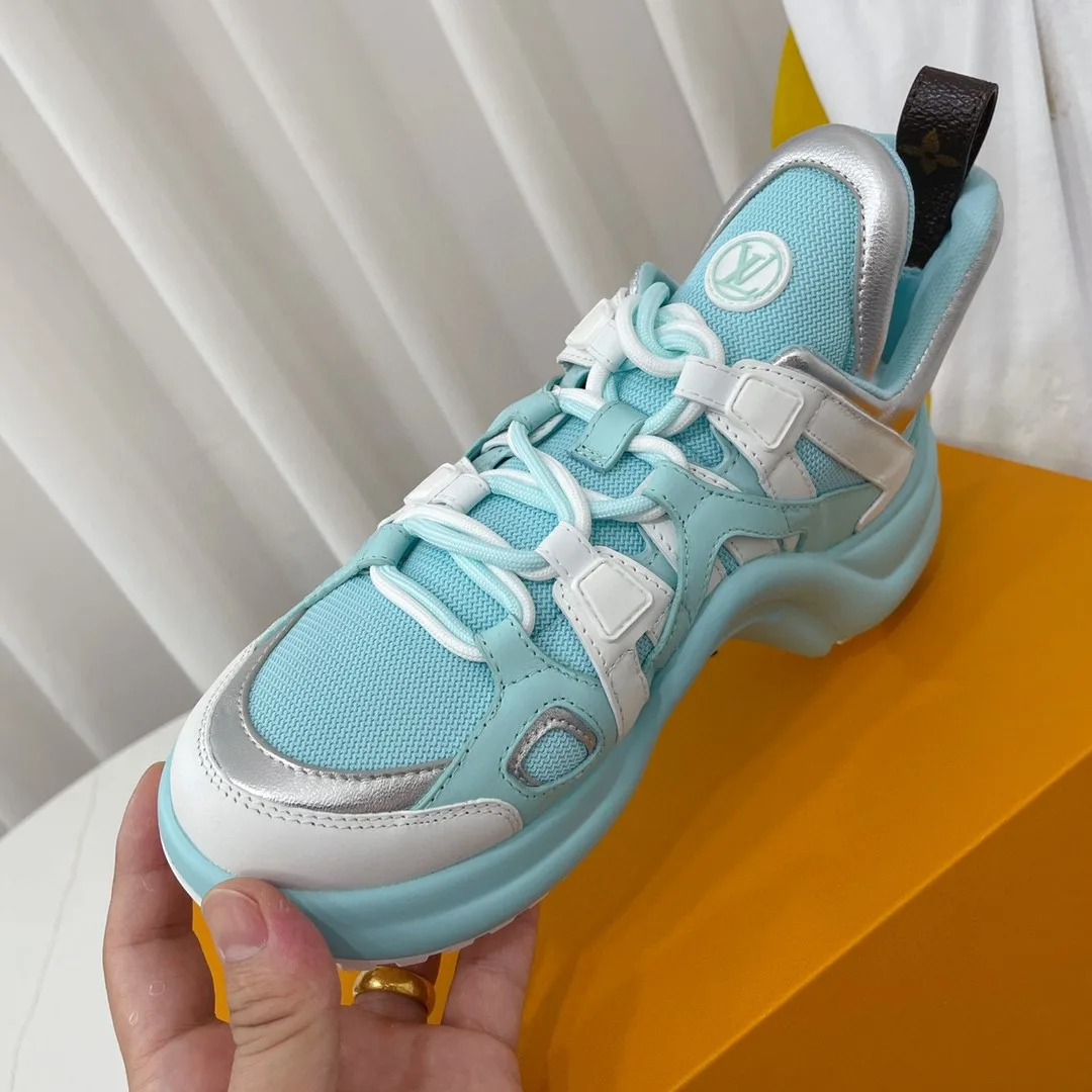 Louis Vuitton LV Archlight Sneaker Blue - Image 3