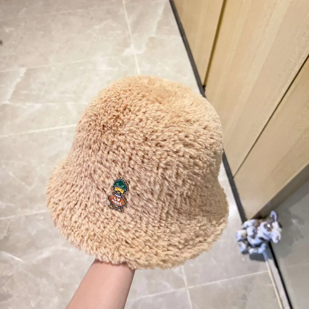 Louis Vuitton Duck Beanie LV Beige - Image 6