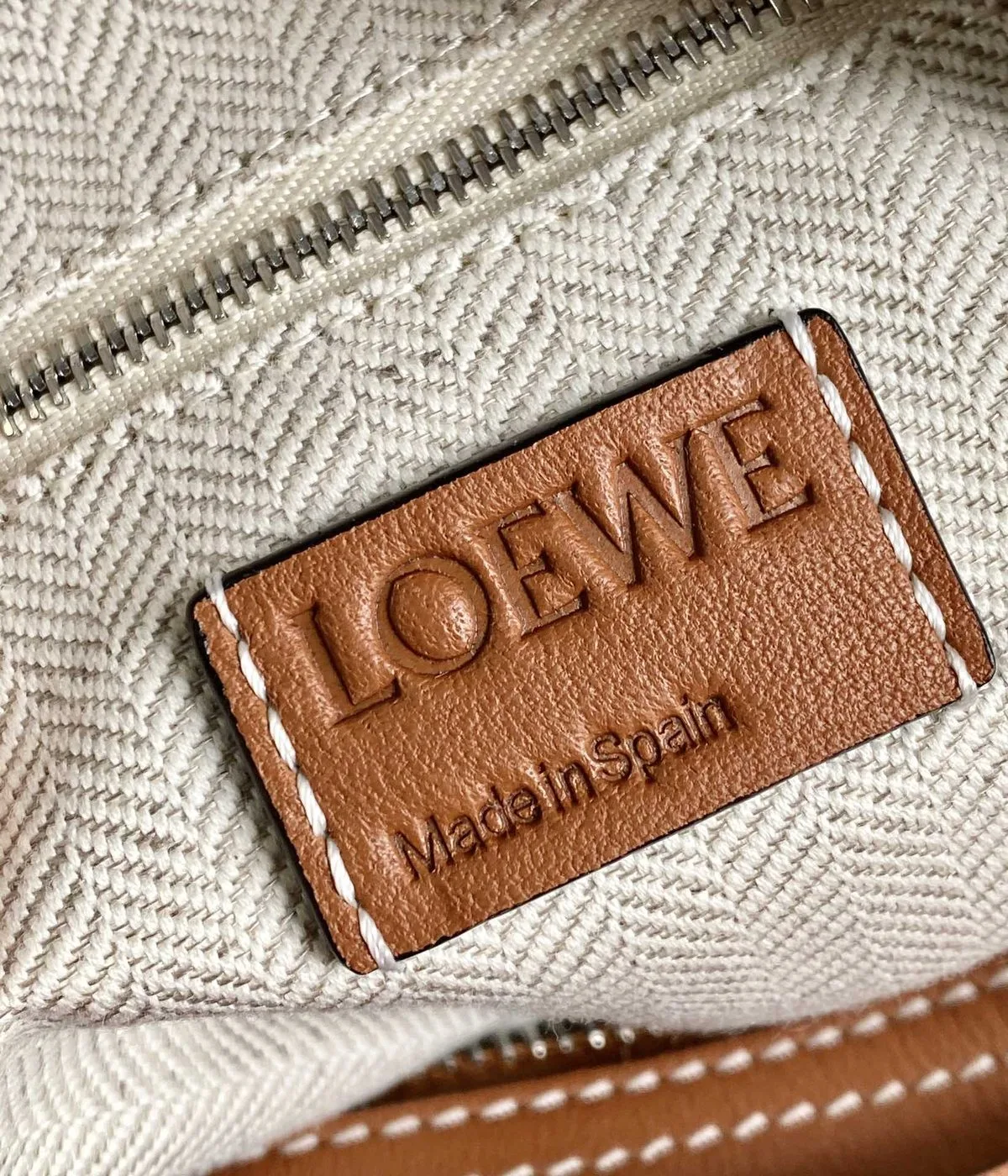 Loewe Large Elephant Bag Brown / B623A18X01 - Image 5