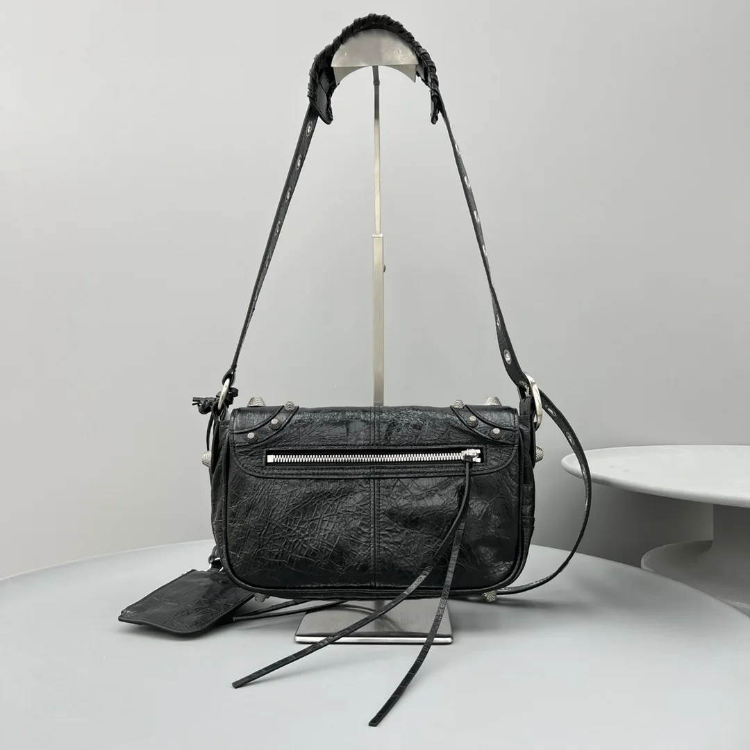 Balenciaga Le Cagole XS Flap Bag Black / - Image 3