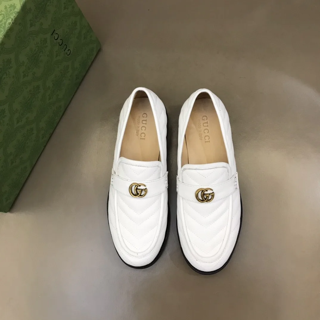 Alternative view of Gucci Loafer With Interlocking G White
