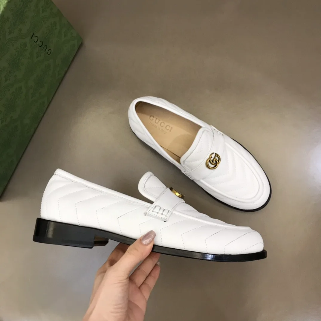 Gucci Loafer With Interlocking G White - Image 4