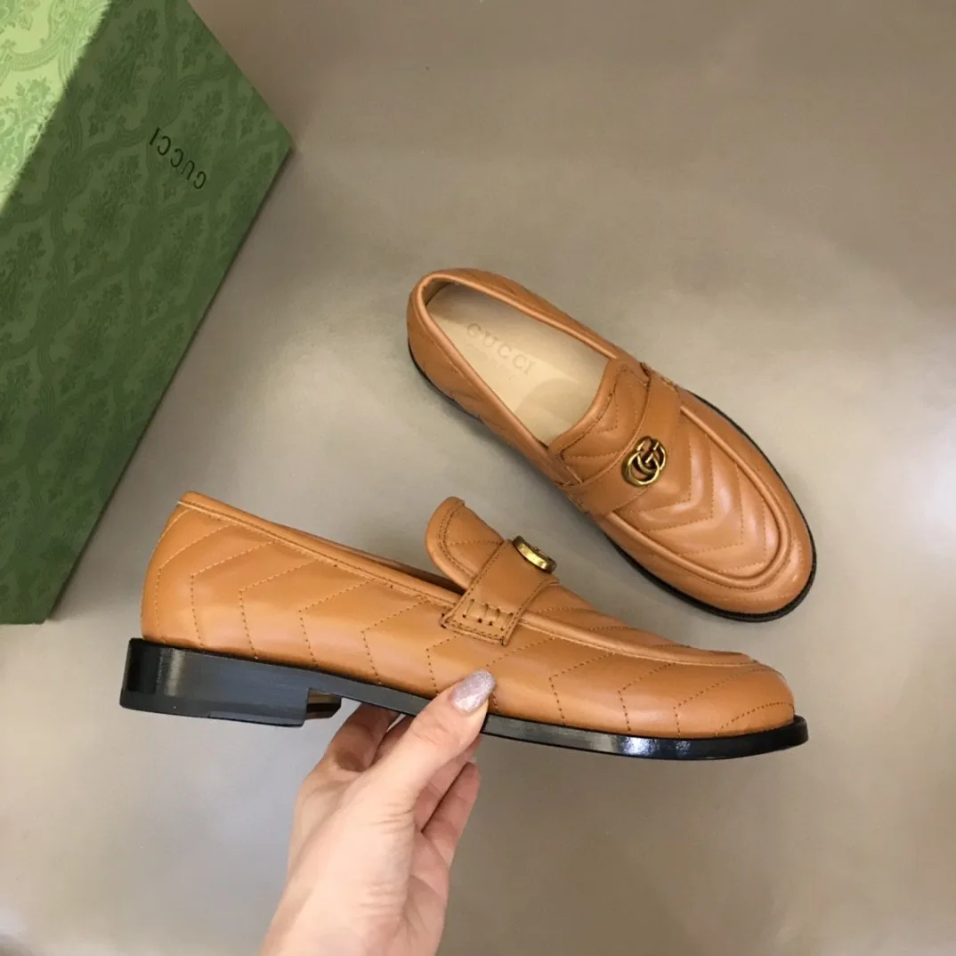 Gucci Loafer With Interlocking G Light Brown - Image 5