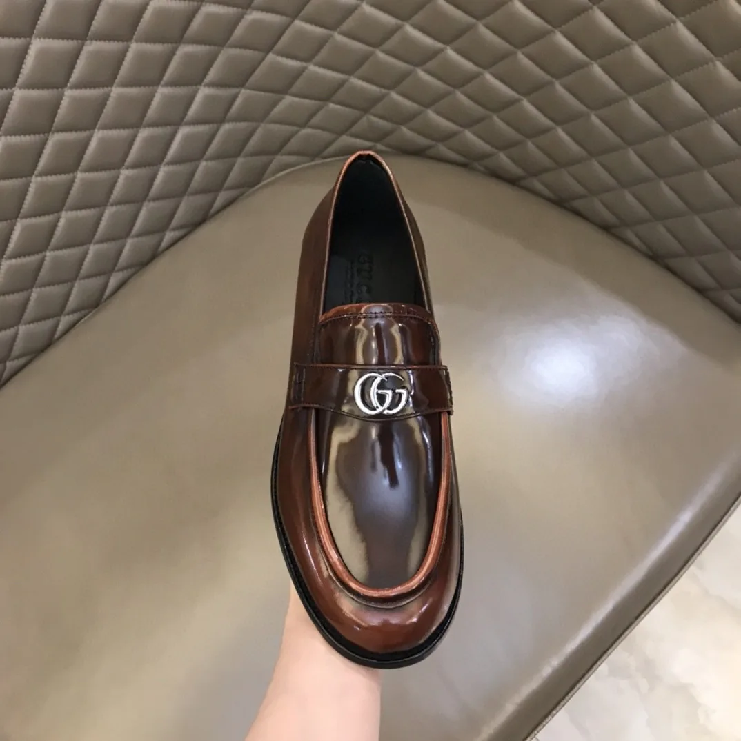 Gucci Loafer With Interlocking G Dark Brown - Image 8