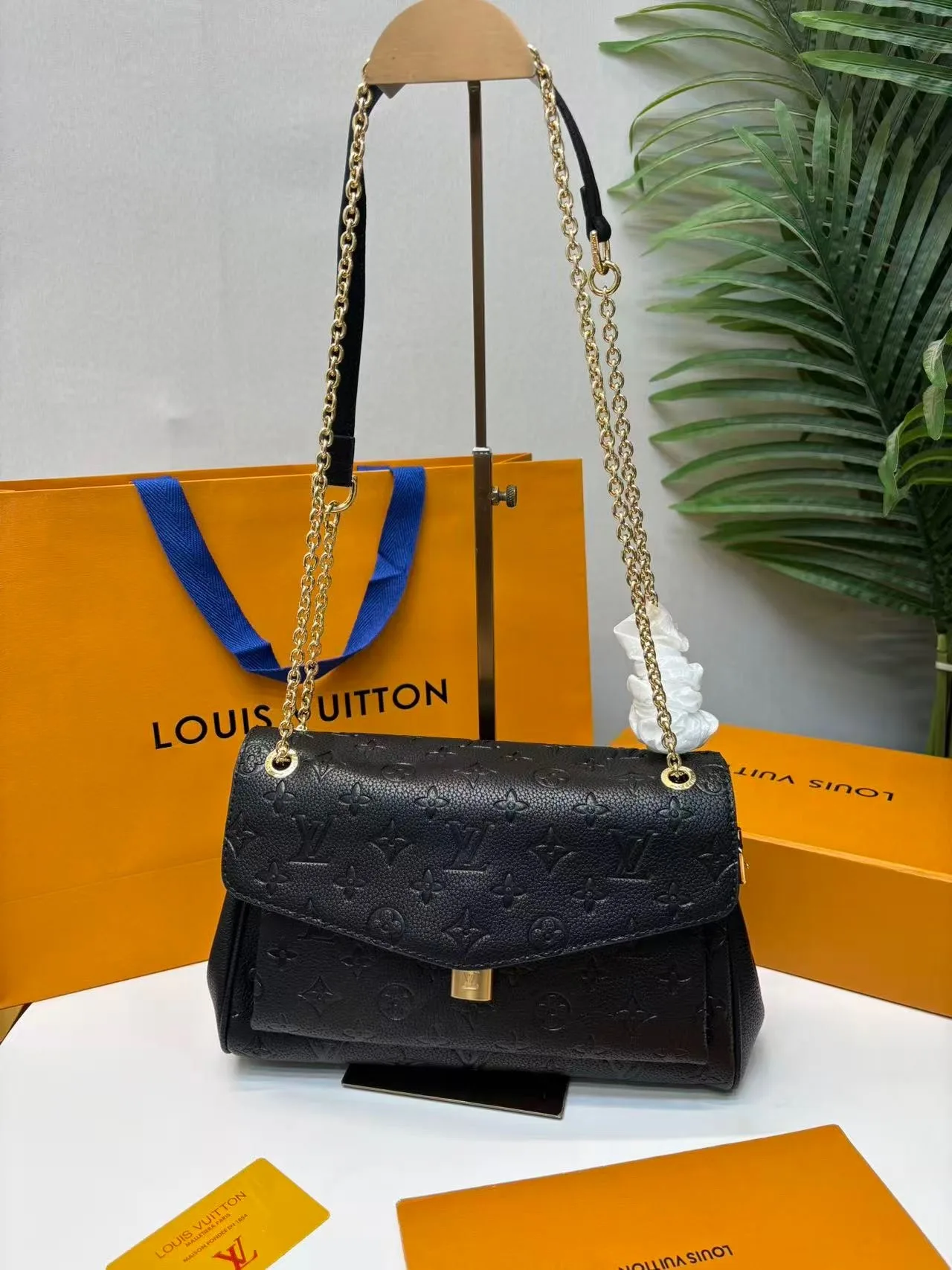 Alternative view of Louis Vuitton Anytime Flap Bag Black /