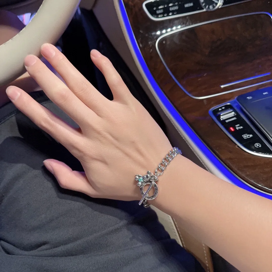Louis Vuitton Bear Bracelet Silver - Image 4