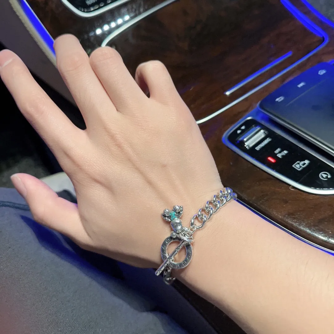 Louis Vuitton Bear Bracelet Silver - Image 5