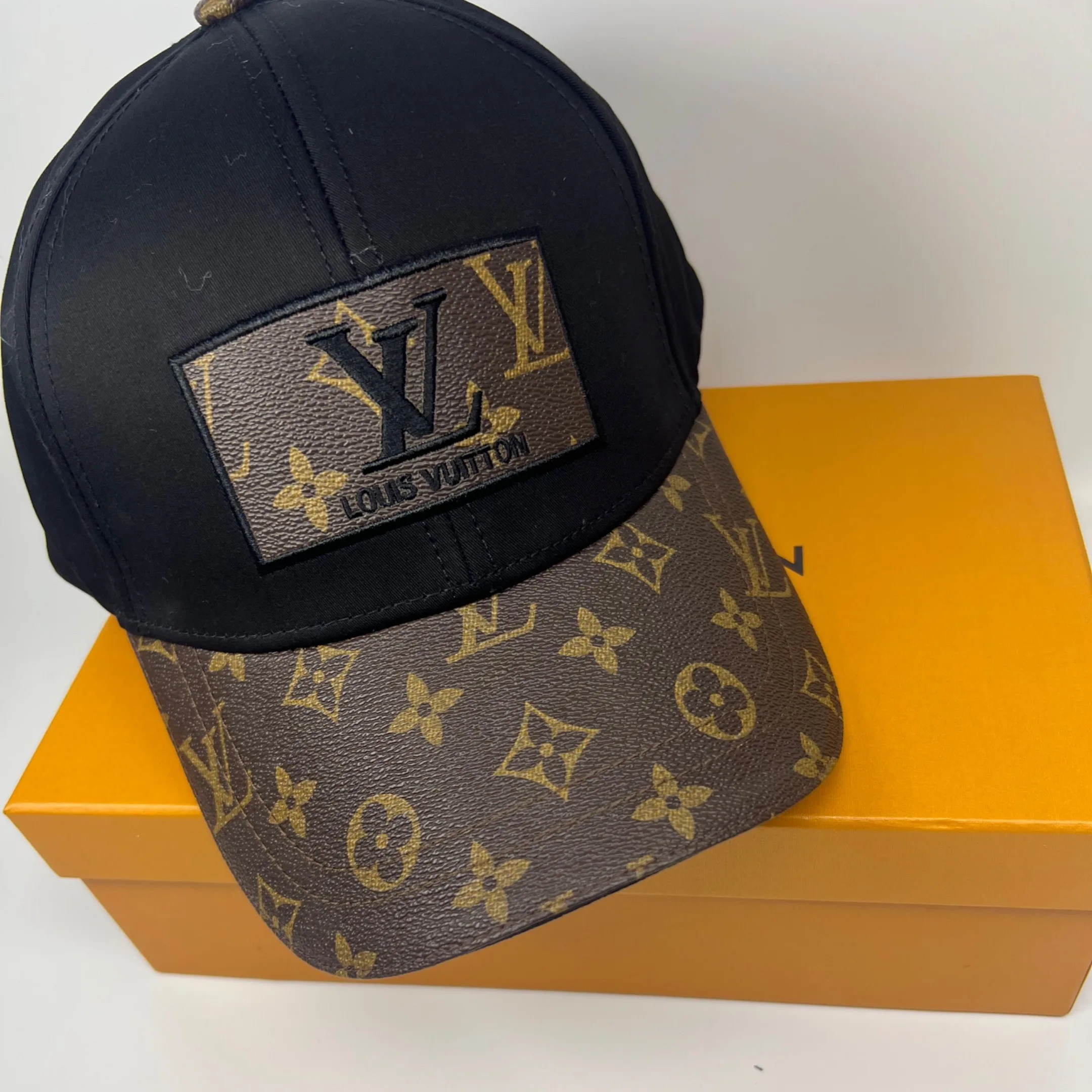 Louis Vuitton Embroidered Logo Baseball Cap Black LV - Image 3