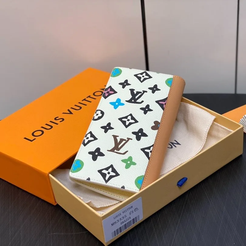 Louis Vuitton Brazza Wallet Cream 3.9 Inches/ - Image 3
