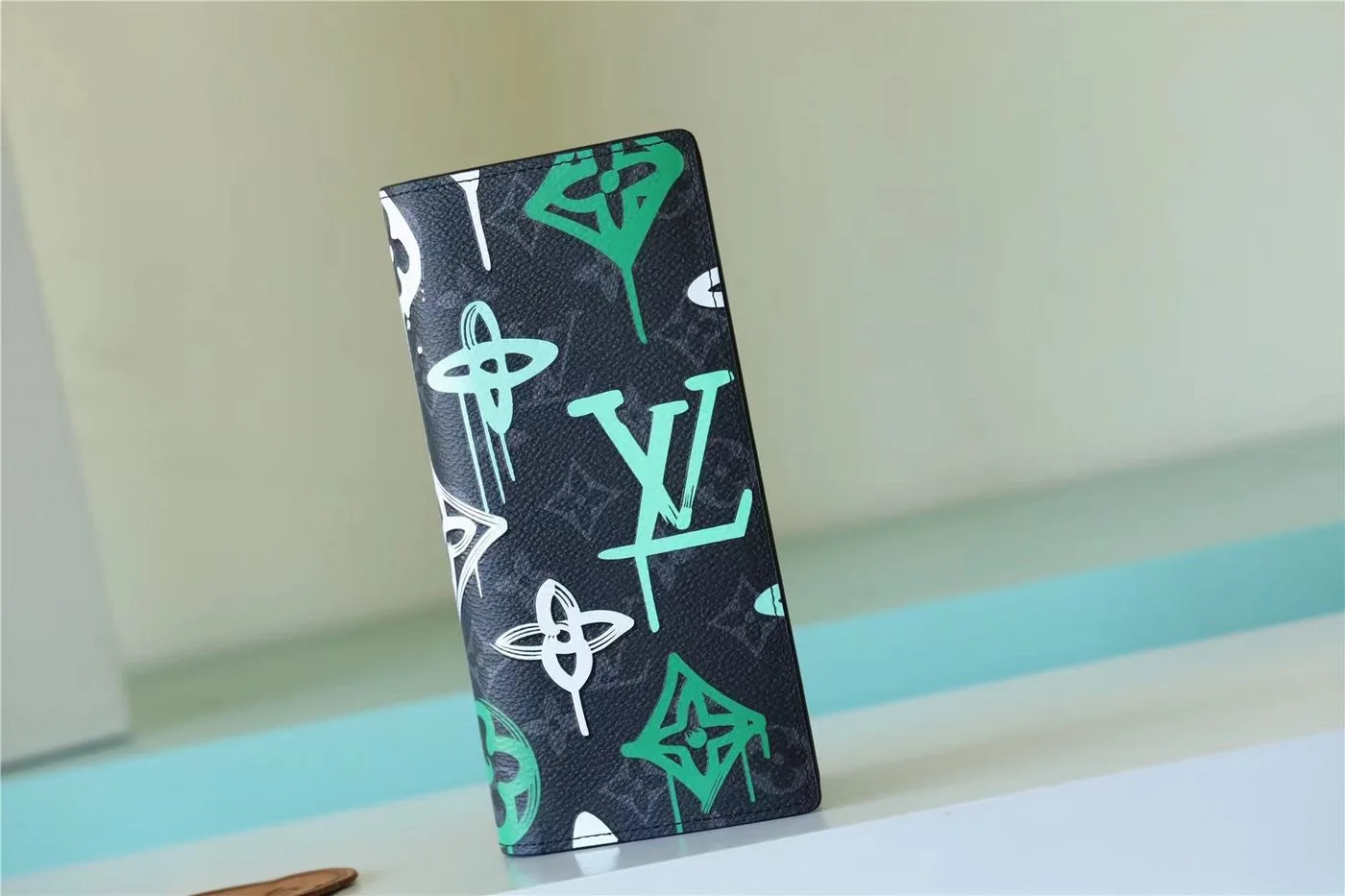 Louis Vuitton Brazza