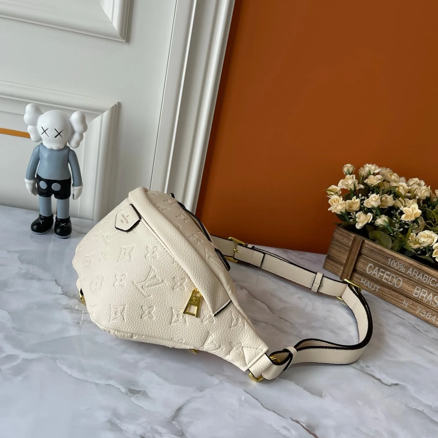 Louis Vuitton Bumbag / Cream Monogram Empreinte Gold Hardware - Image 5