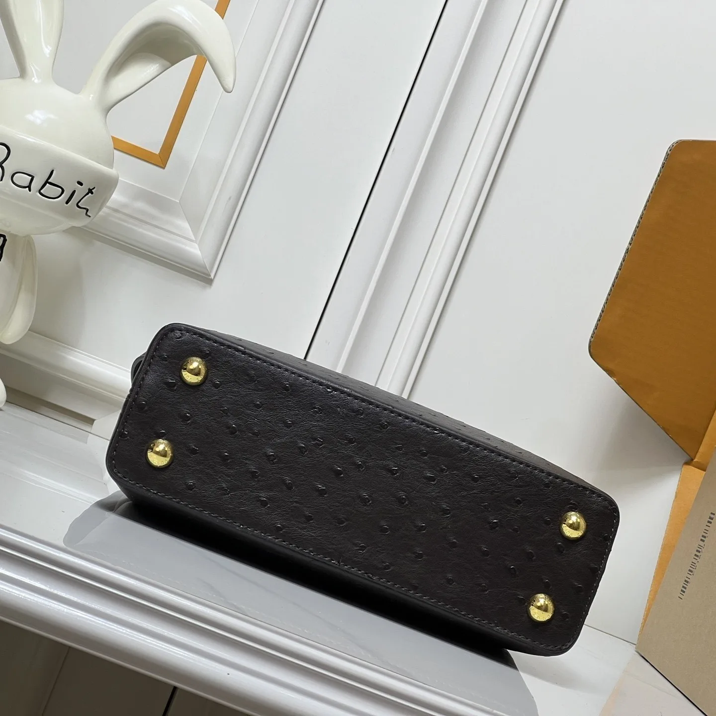 Louis Vuitton Capucines BB Top Handle Bag / Dark Brown Gold Hardware - Image 6