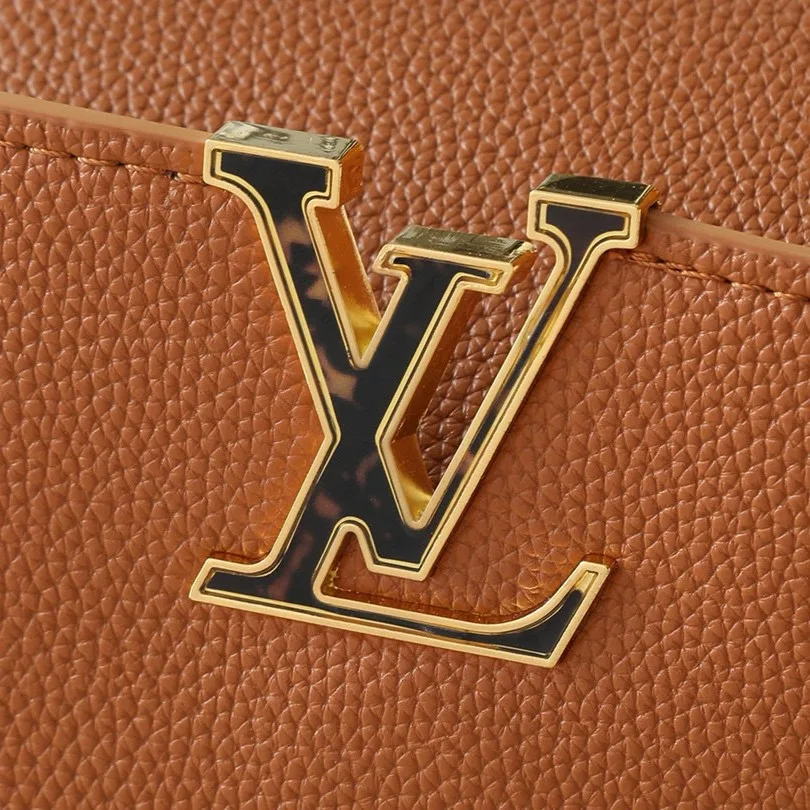 Louis Vuitton Capucines BB Top Handle Bag / Tan Gold Hardware - Image 9