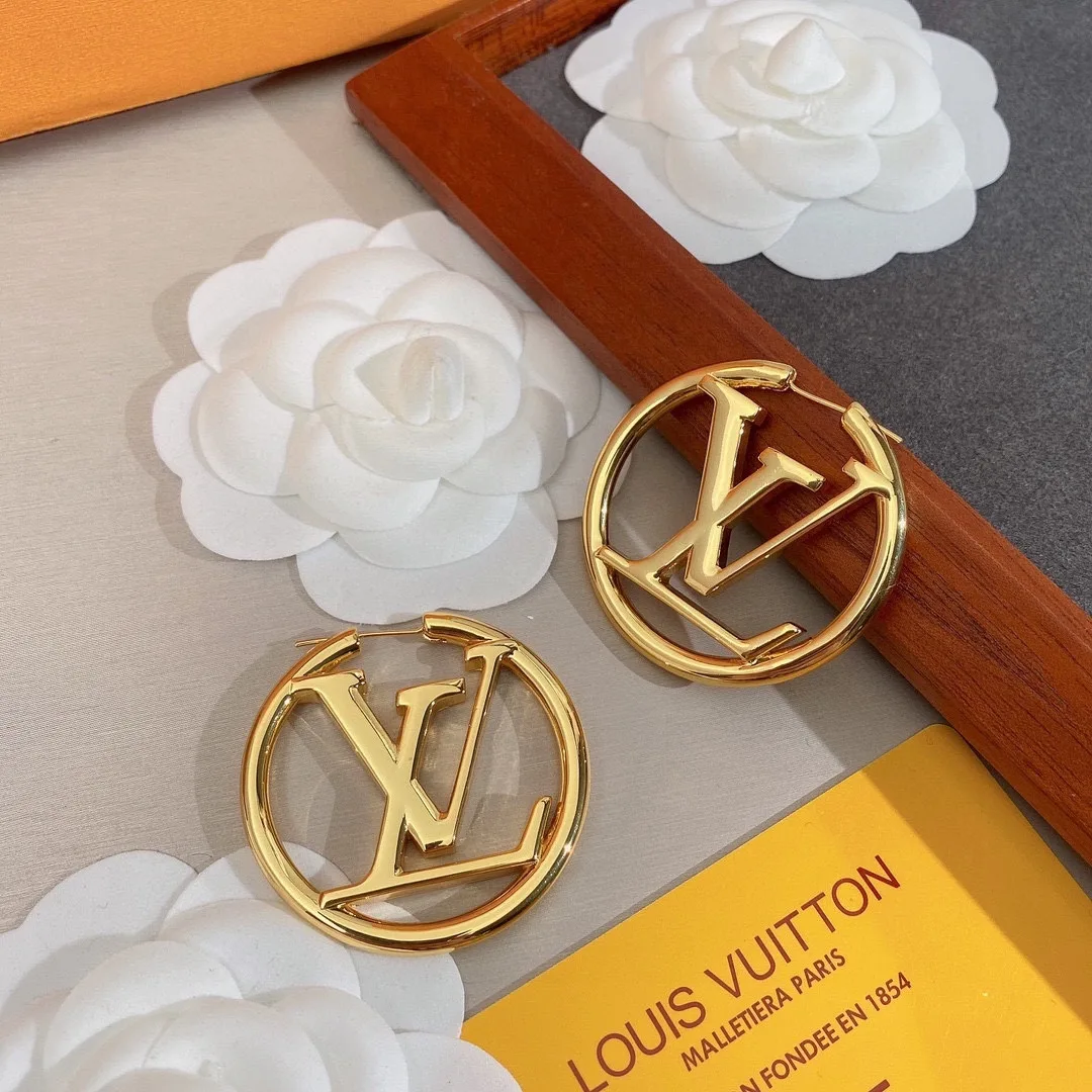 Louis Vuitton Classic Stud Earrings Gold - Image 3