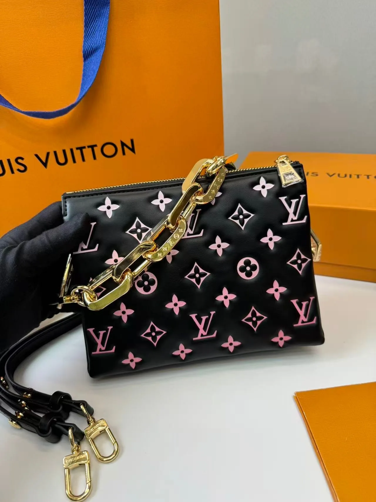 Louis Vuitton Coussin BB Shoulder Bag / Black/Pink Gold Hardware - Image 4