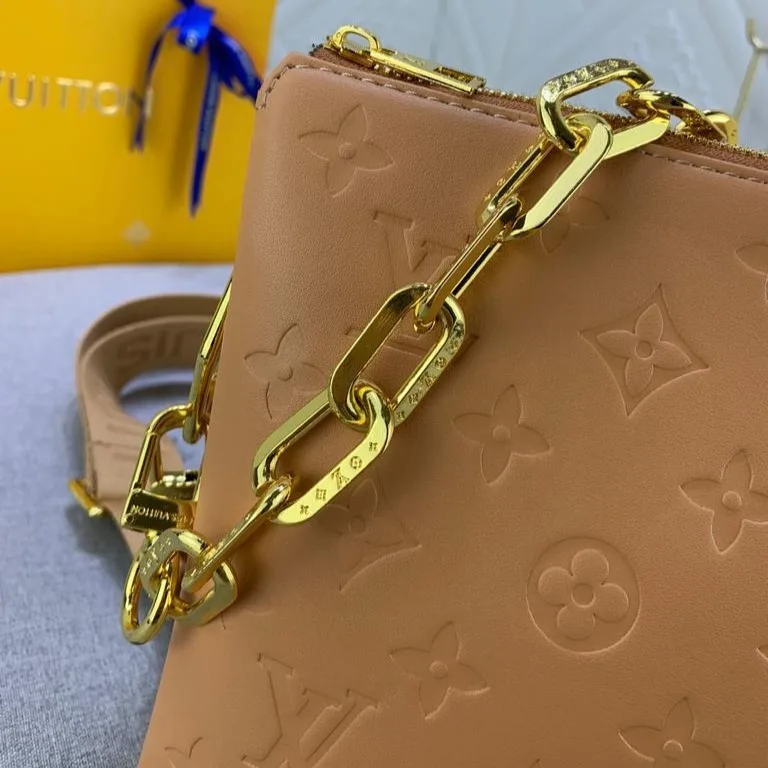 Louis Vuitton Coussin PM Shoulder Bags / Monogram Cream Gold Hardware - Image 5