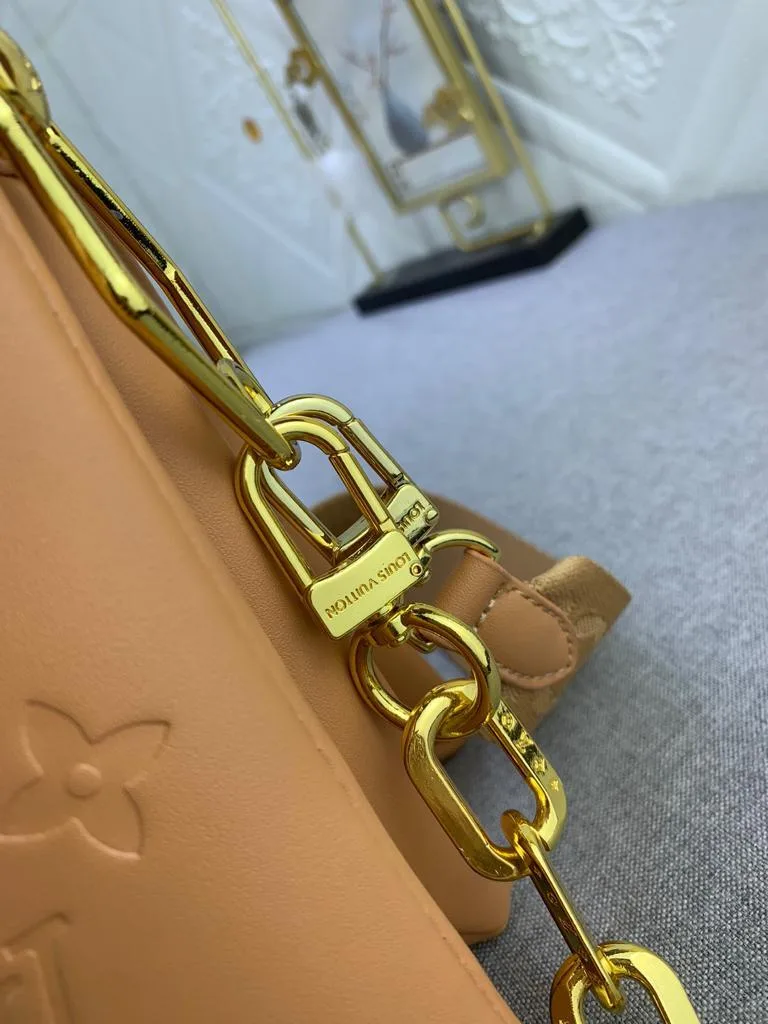 Louis Vuitton Coussin PM Shoulder Bags / Monogram Cream Gold Hardware - Image 6