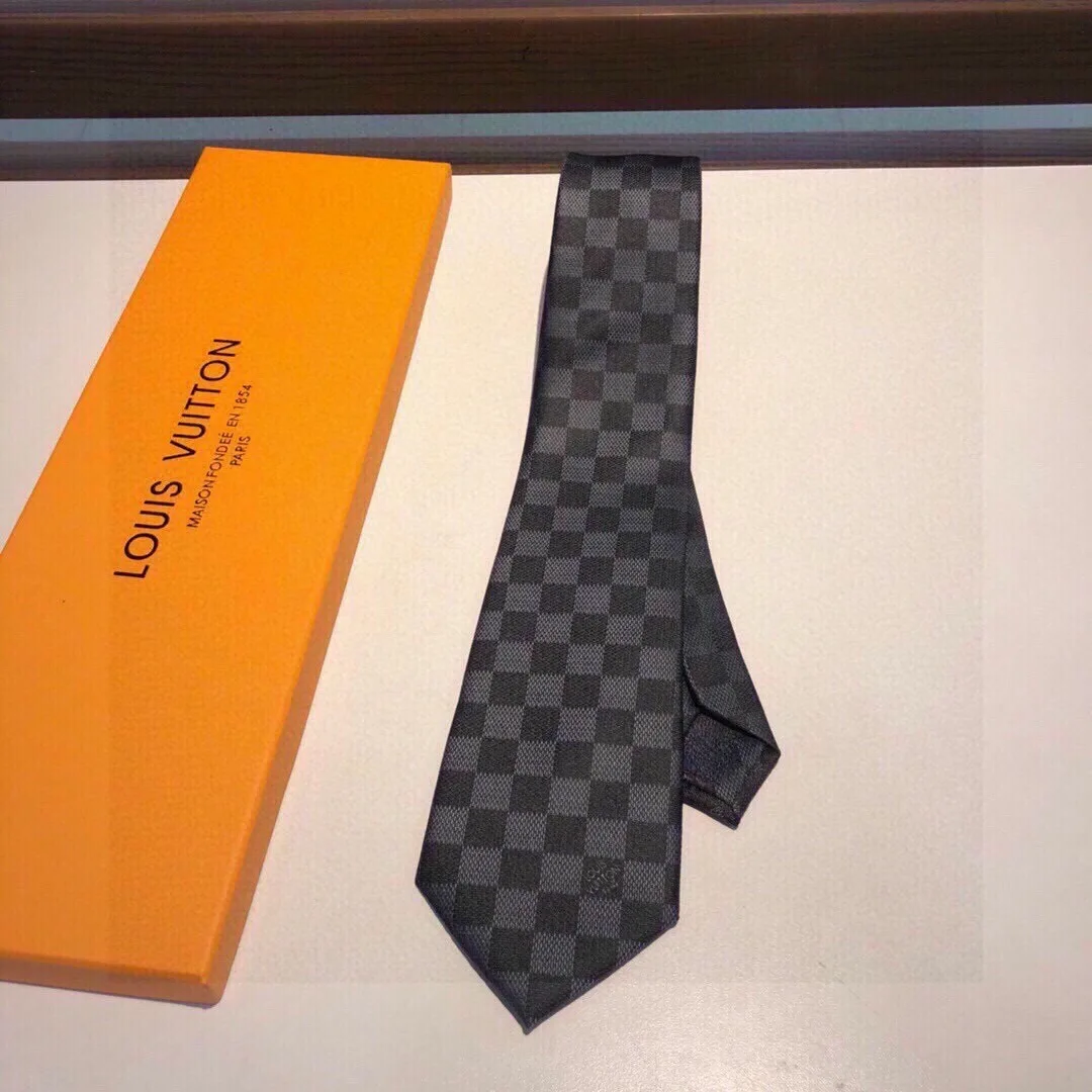 Louis Vuitton Damier