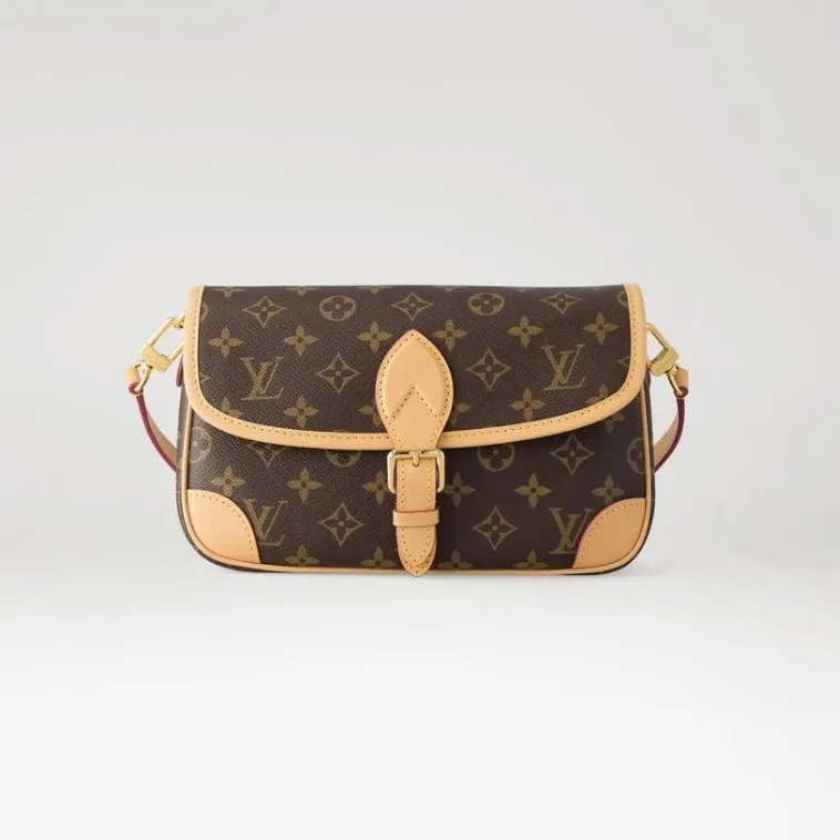 Louis Vuitton Diane Shoulder Bag / Brown Monogram Gold Hardware - Image 4