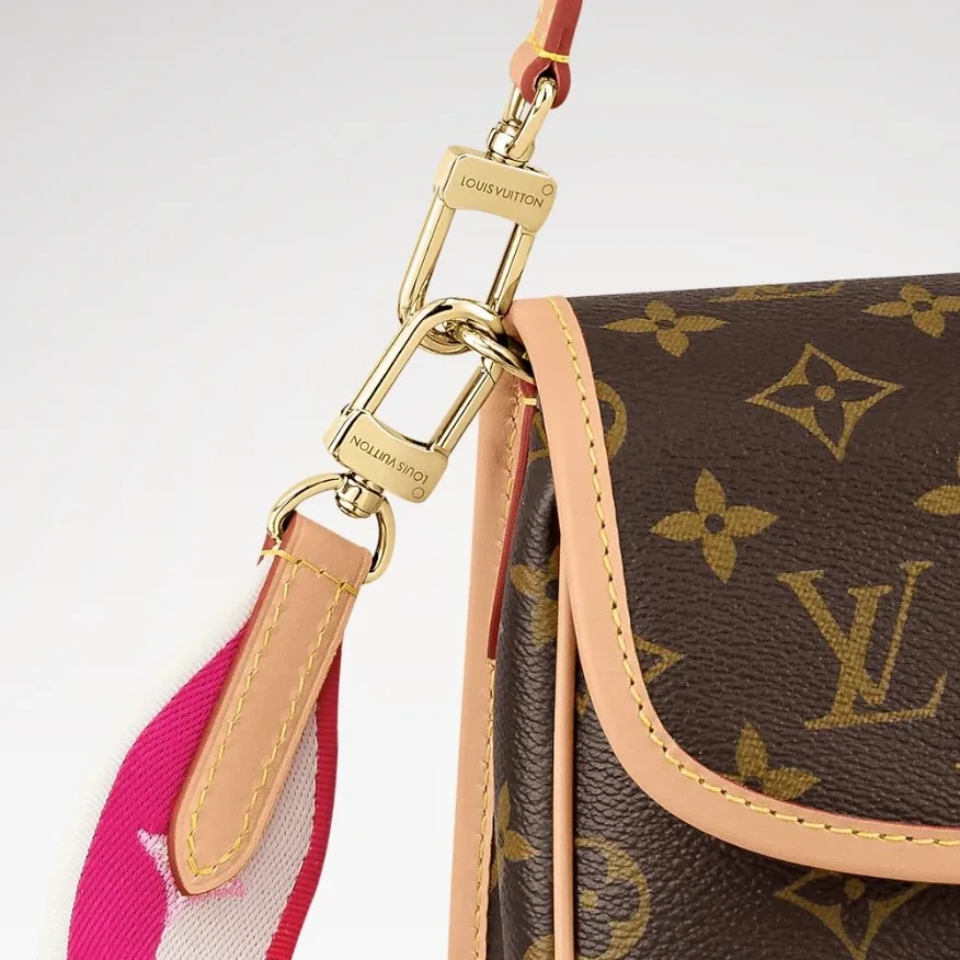 Louis Vuitton Diane Shoulder Bag / Brown Monogram Gold Hardware - Image 9