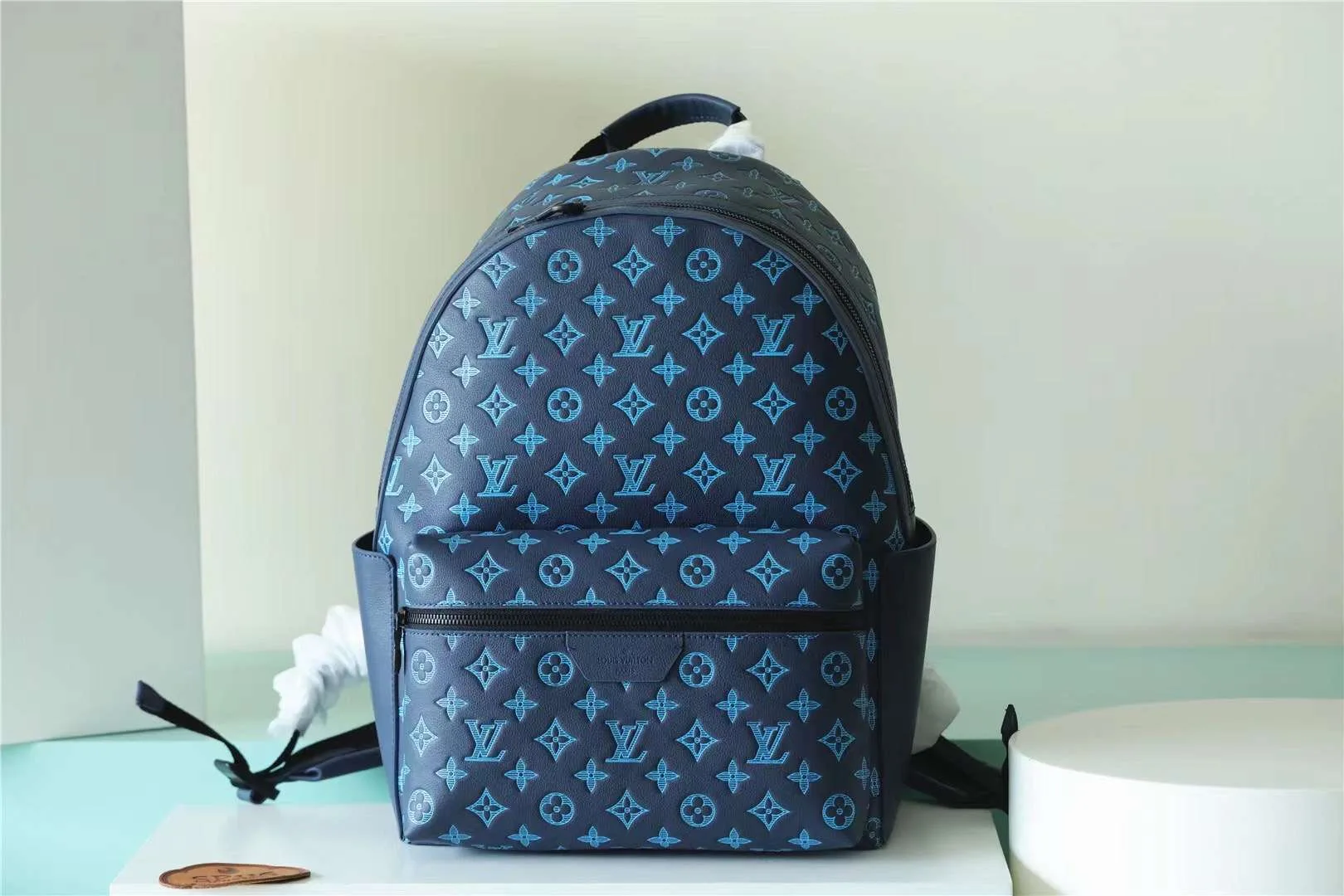 Alternative view of Louis Vuitton Discovery Backpack Blue /