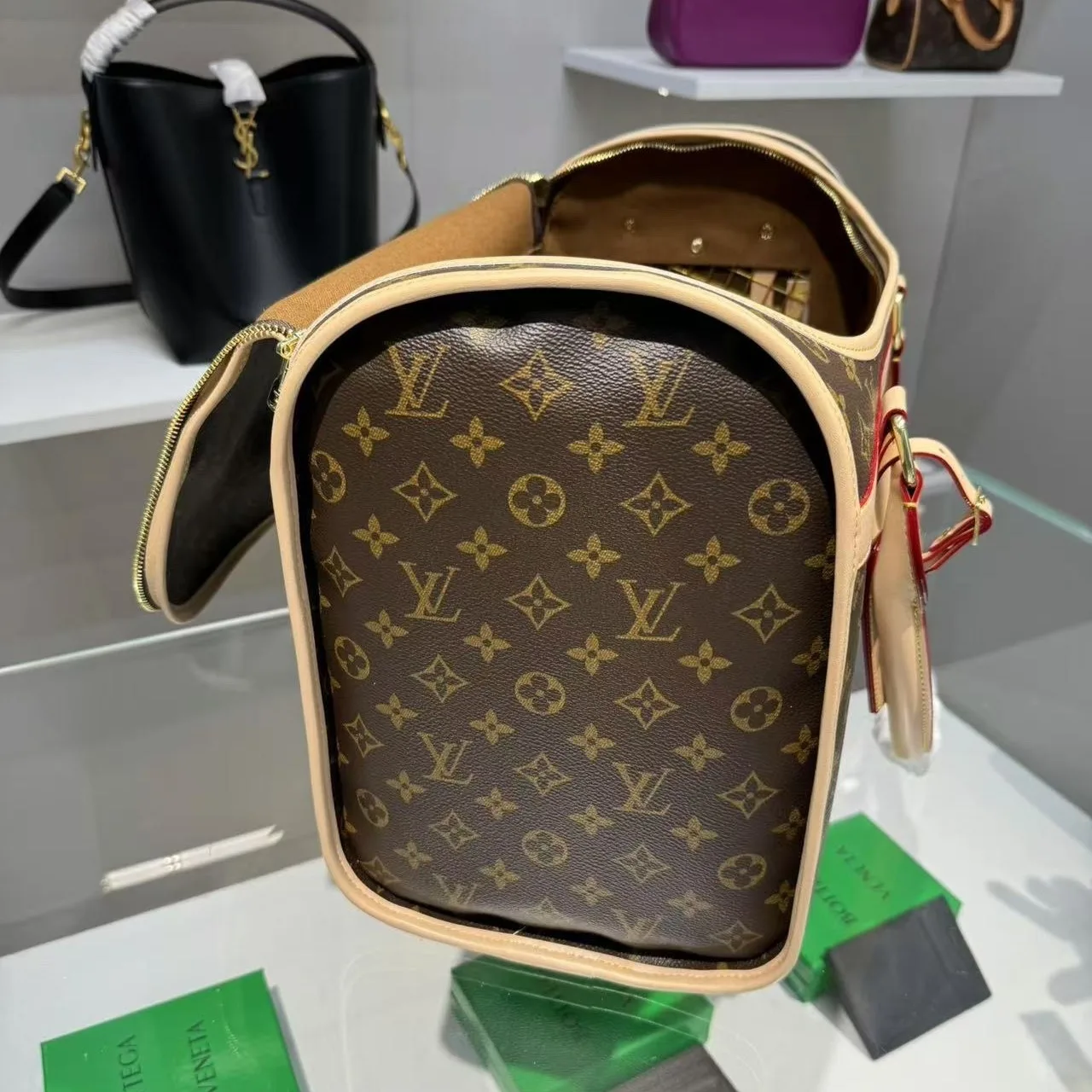 Louis Vuitton Dog Carrier 40 Bag Brown 17,/ - Image 8