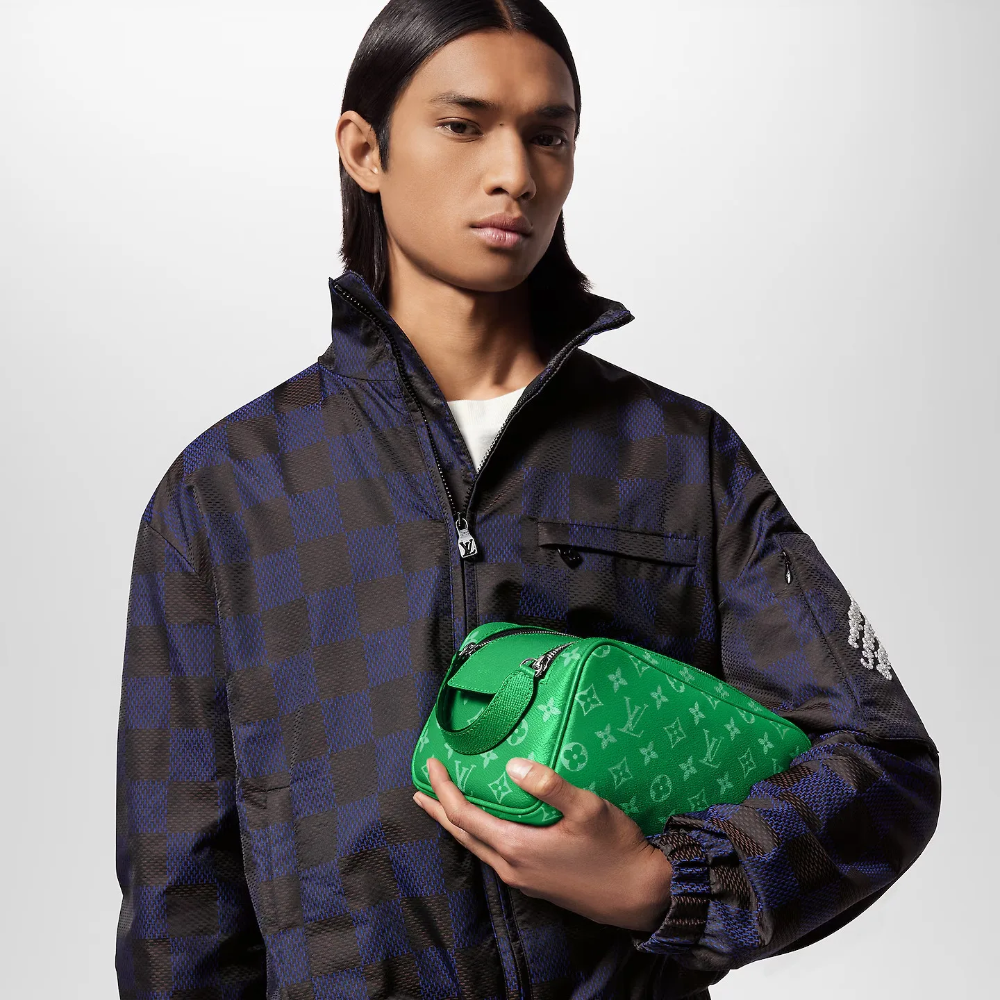 Alternative view of Louis Vuitton Dopp Kit Bag Green /