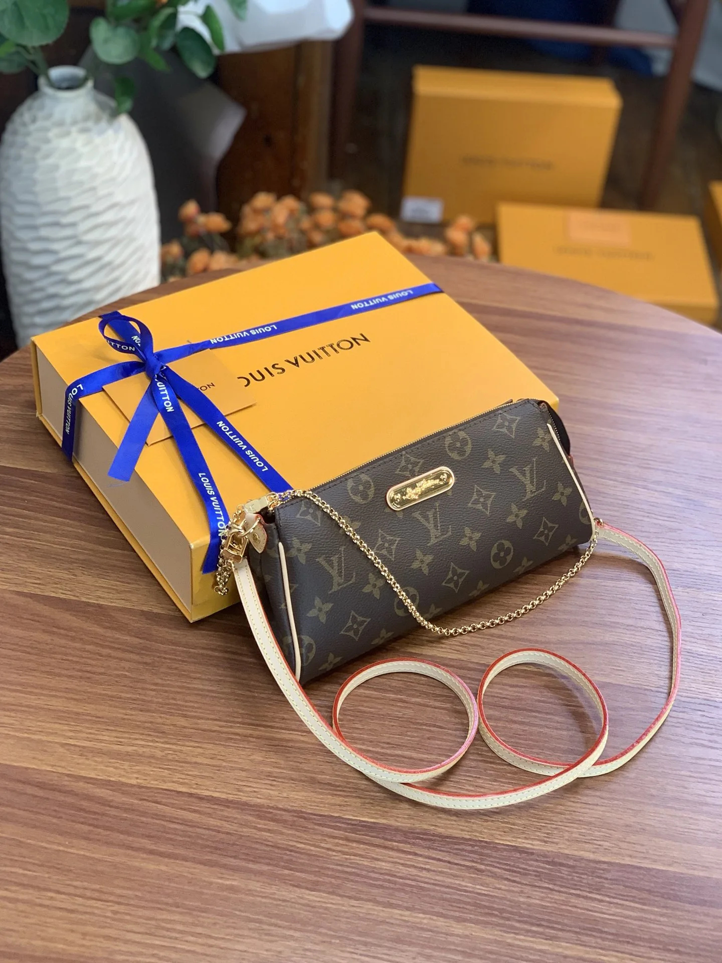 Louis Vuitton Eva 2Way Chain Shoulder Bag / Brown Monogram - Image 3