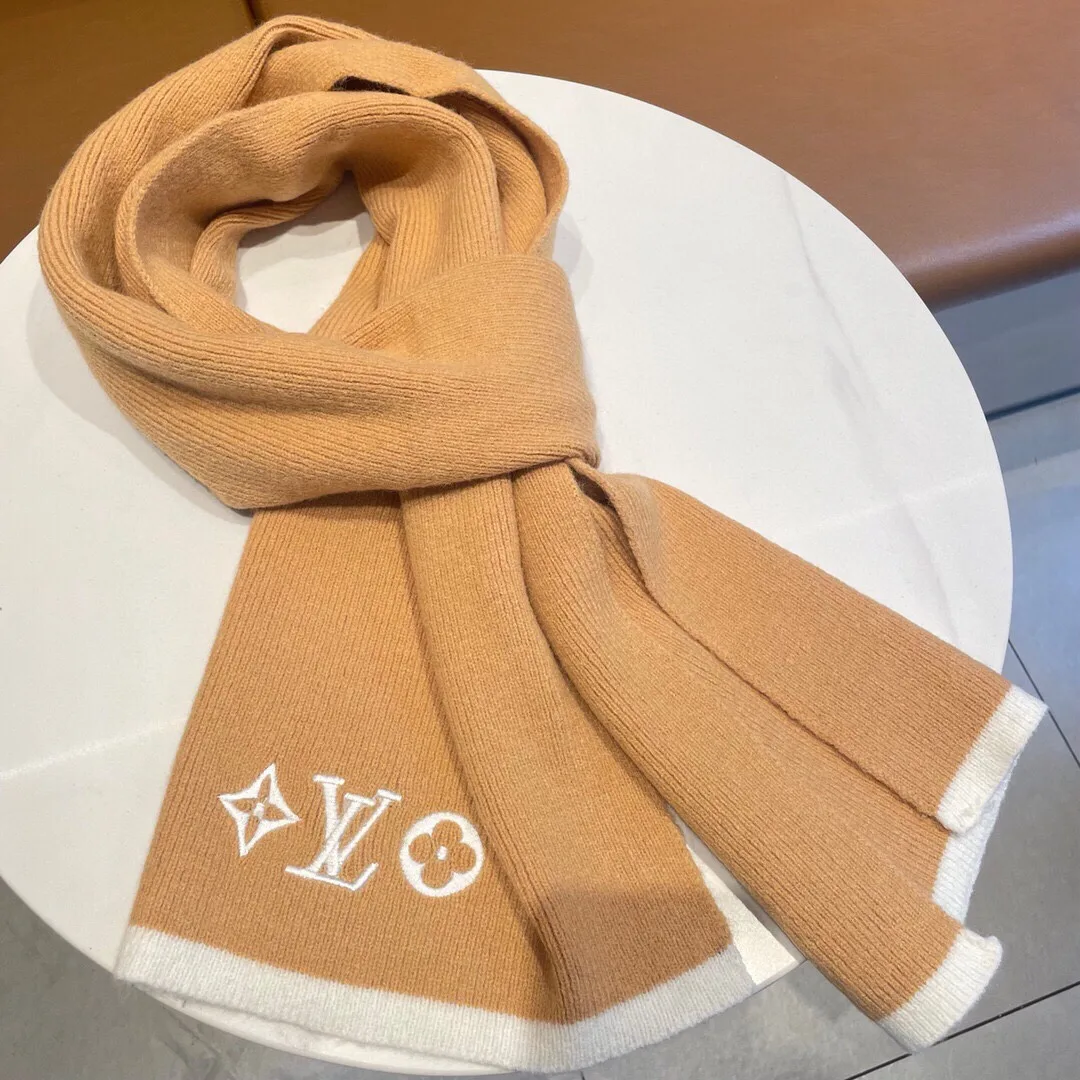 Louis Vuitton Vintage Scarf Lv Orange - Image 3