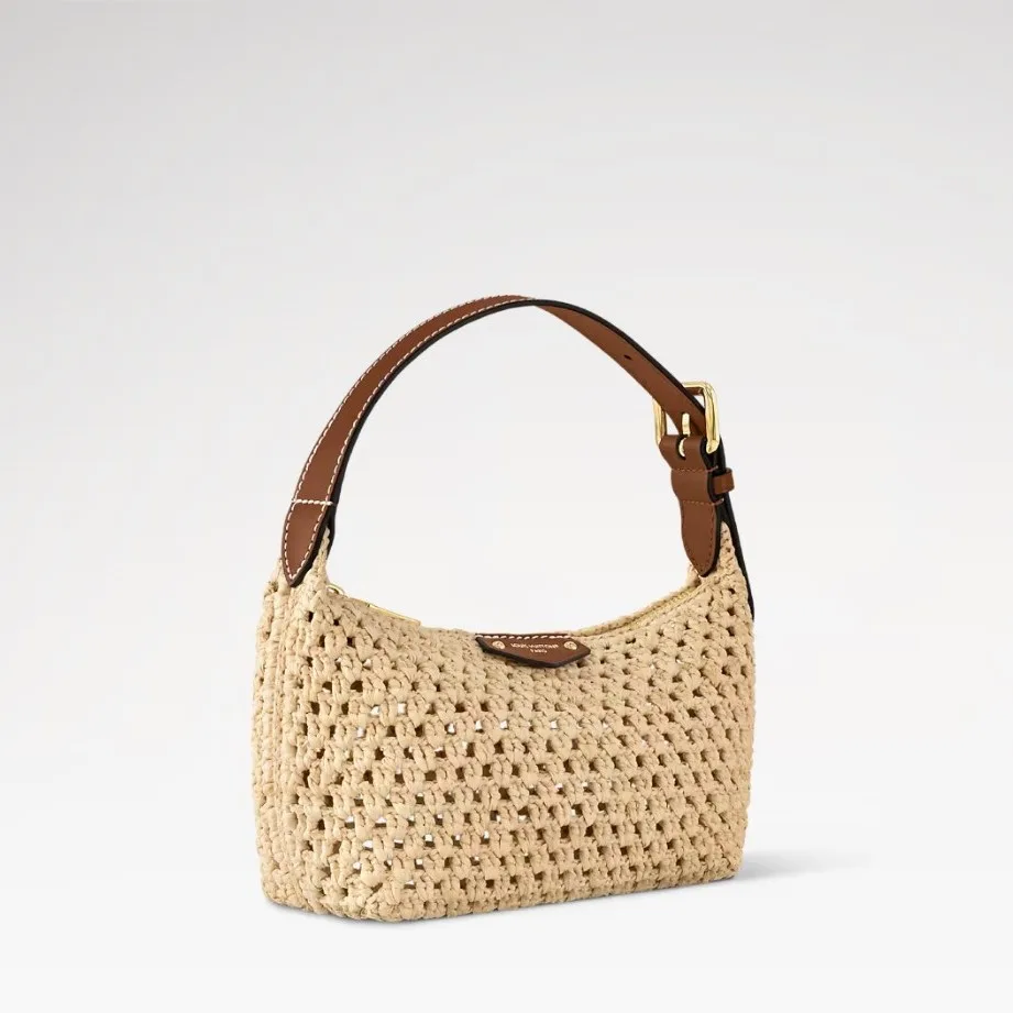 Louis Vuitton Hills Pochette Shoulder Bag / Natural Tan Raffia Gold Hardware - Image 3