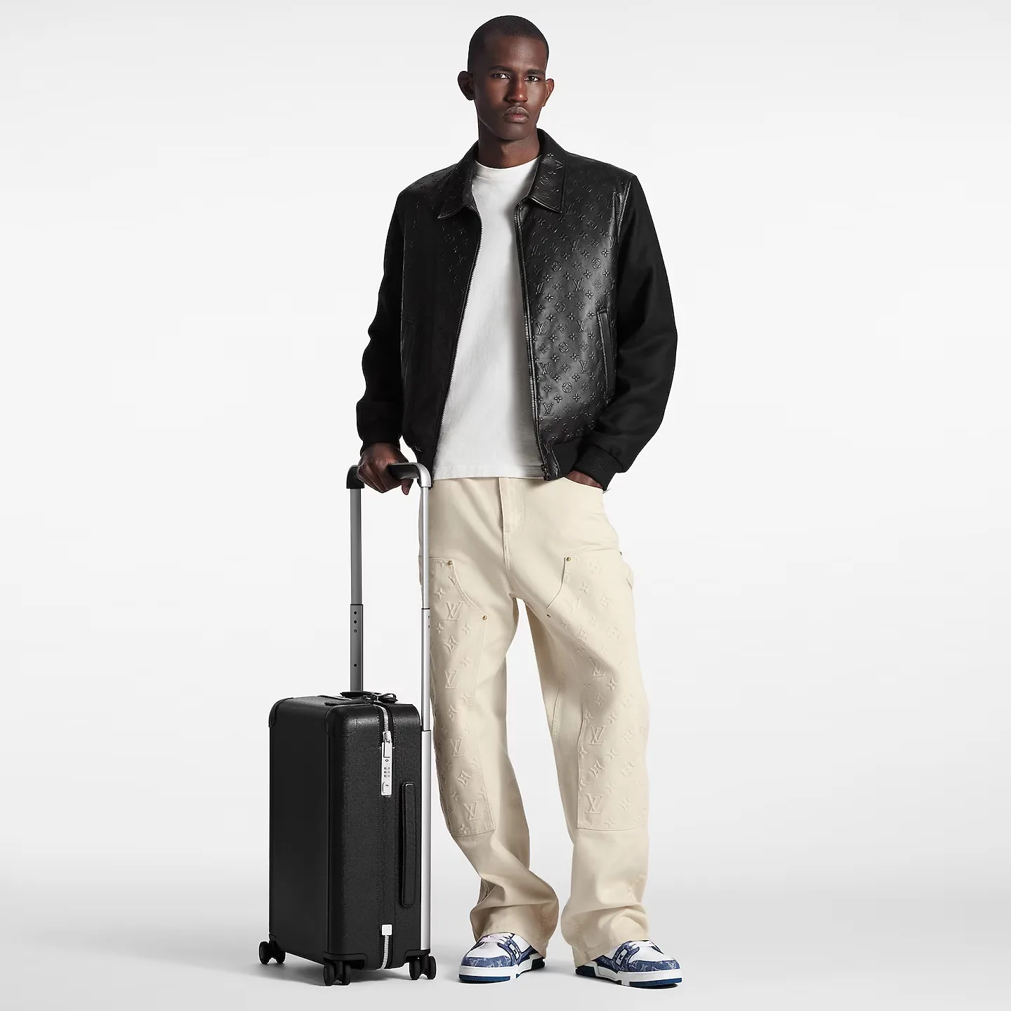 Louis Vuitton Horizon 55 Suitcase / Black Taiga Leather Silver Hardware - Image 3