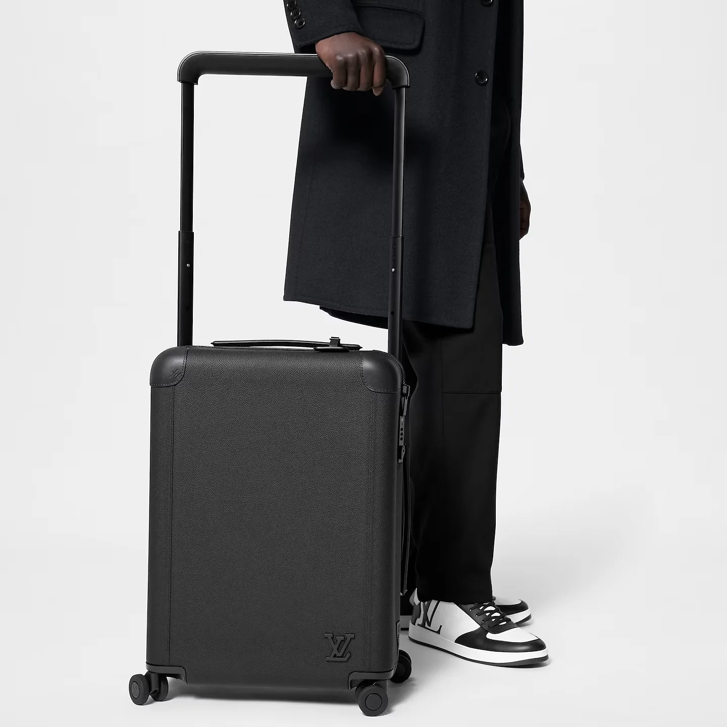 Louis Vuitton Horizon 55 Suitcase / Black Black Hardware - Image 2