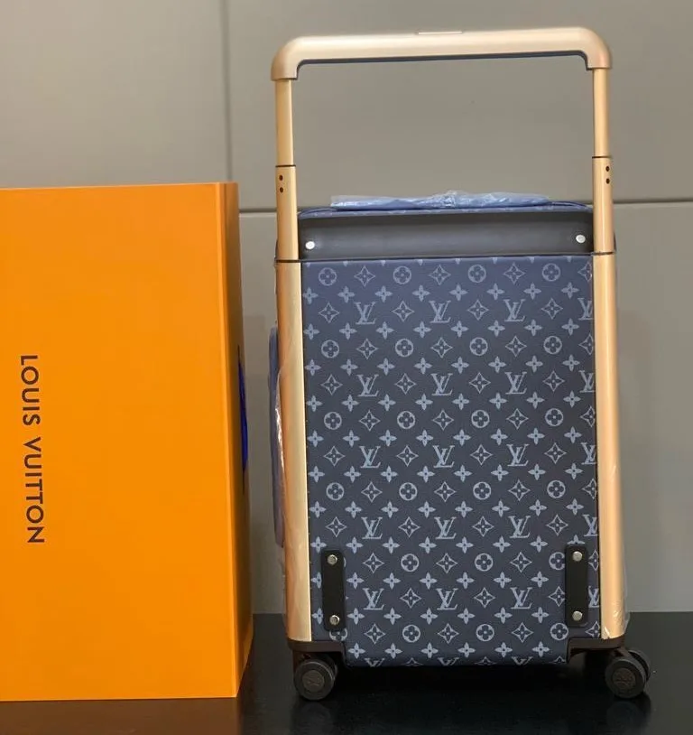 Louis Vuitton Horizon 55 Suitcase / Navy Blue Gold Hardware - Image 3