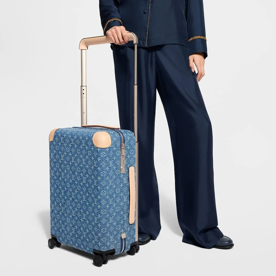 Alternative view of Louis Vuitton Horizon 55 Suitcase / Blue Denim Champagne Hardware
